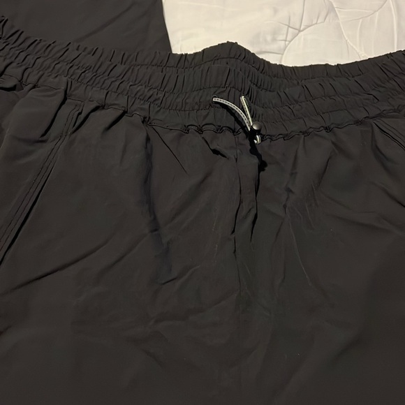 Fabletics Women’s Heights Lightweight Cargo Pants Wide Leg Size 3X EUC - Picture 9 of 15